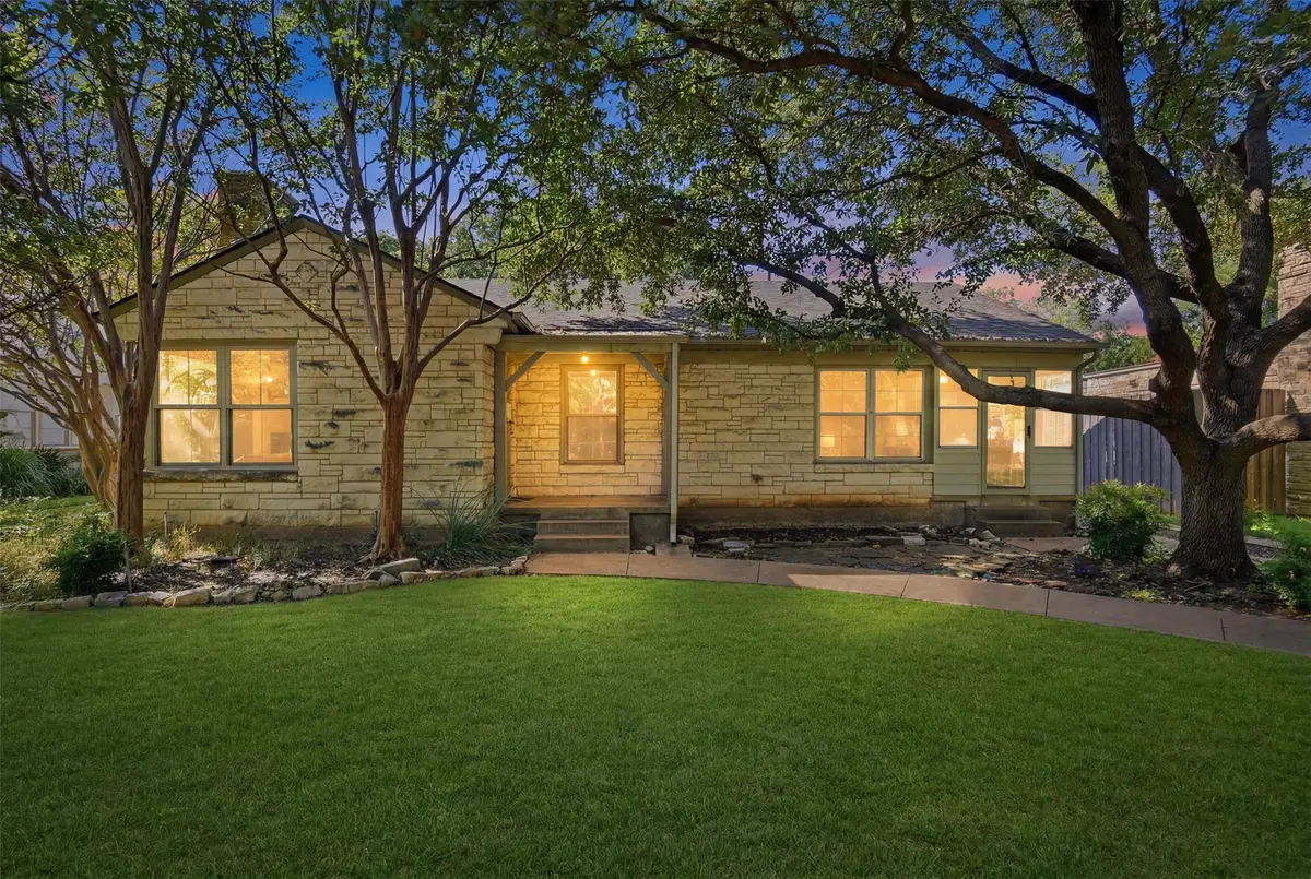 2307 Lawndale Drive, Dallas, TX 75211 - #1