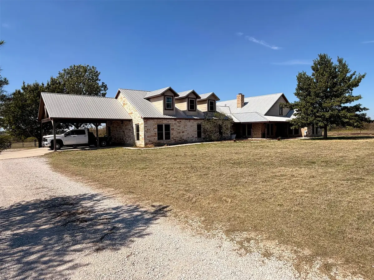 12820 N County Line Road, Ponder, TX 76259 - #1