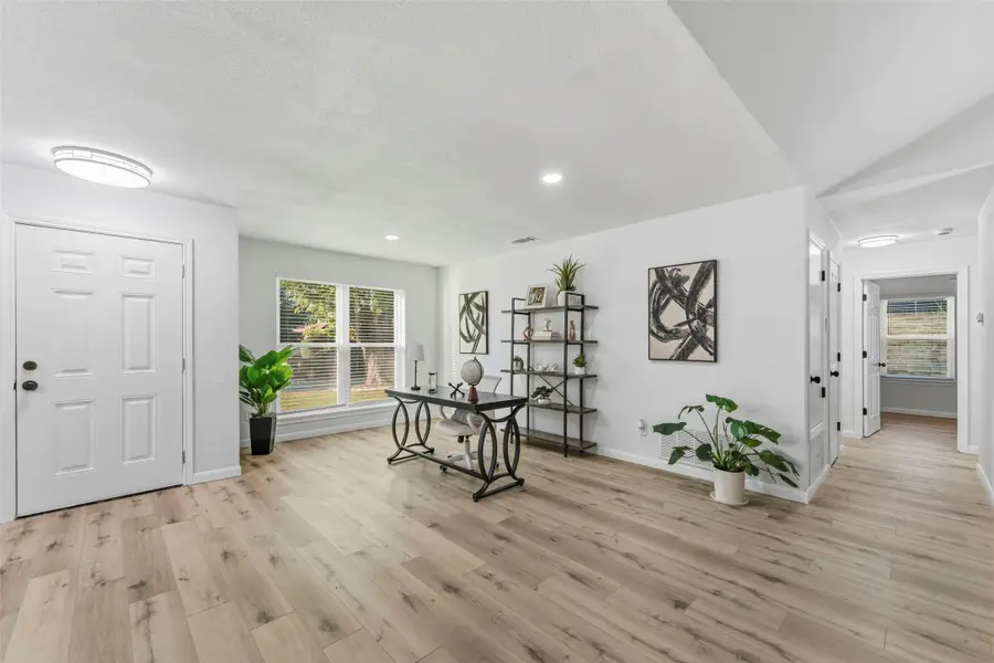 7111 Vinland Street, Dallas, TX 75227 - #2
