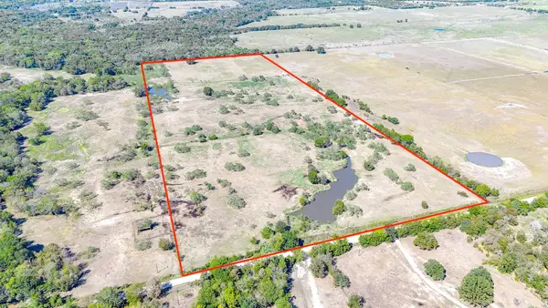 9595 County Road 2160, Kerens, TX 75144