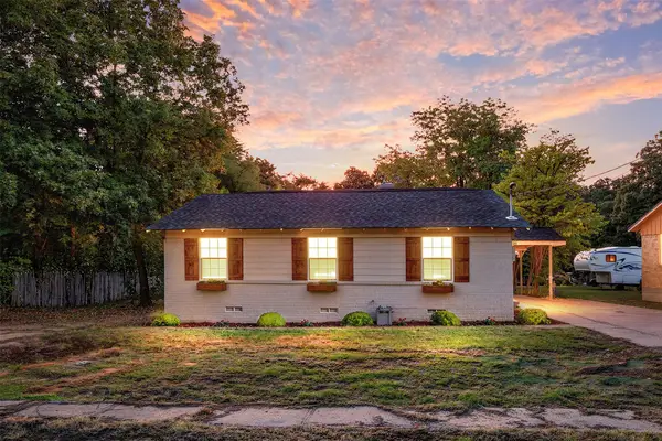 118 Red Bud Road, Gun Barrel City, TX 75156