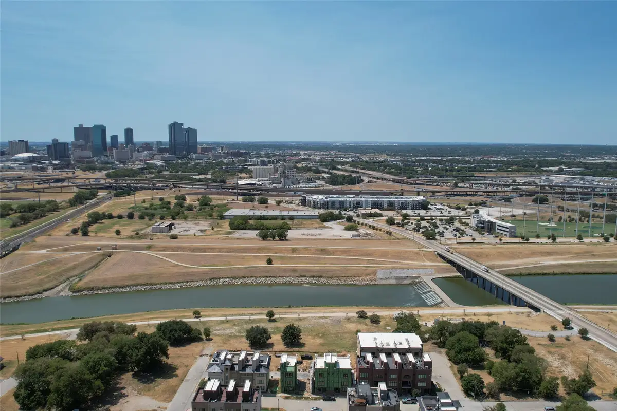 444 Vista Buena Trail, Fort Worth, TX 76111 - #1