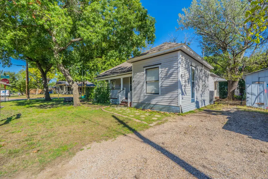200 Williams Street, Waxahachie, TX 75165 - #2