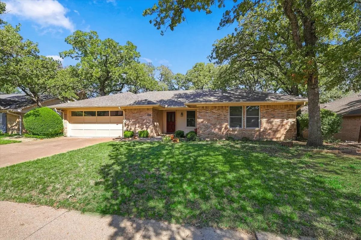 212 Heneretta Drive, Hurst, TX 76054 - #1