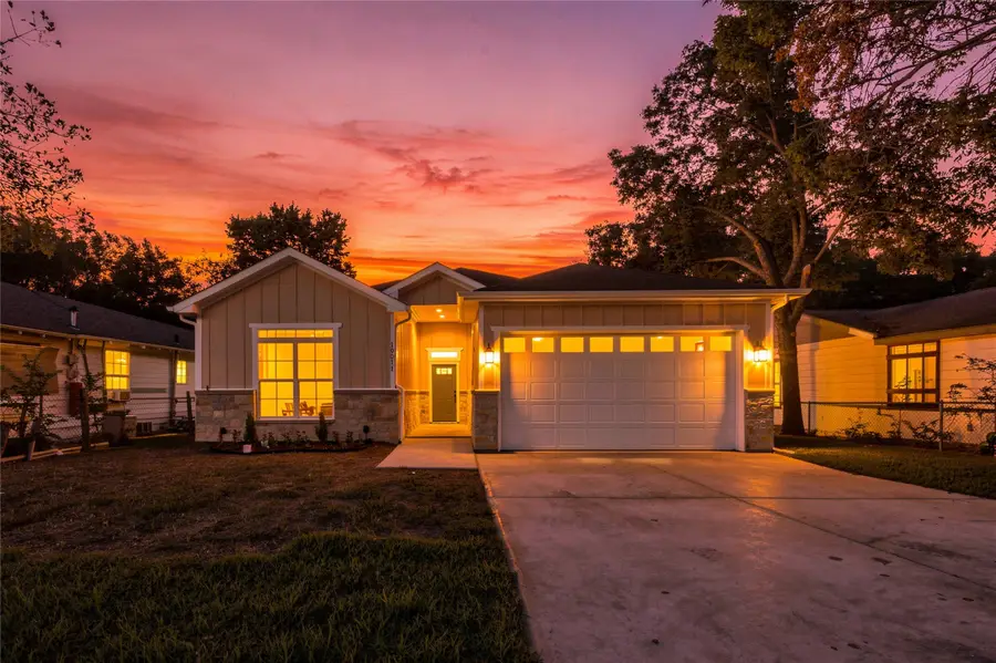 10011 Lansdowne Drive, Dallas, TX 75217 - #2