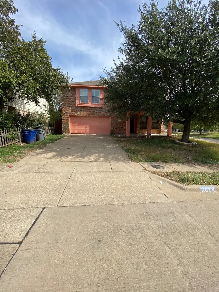 6628 Leaning Oaks Street, Dallas, TX 75241 - #2