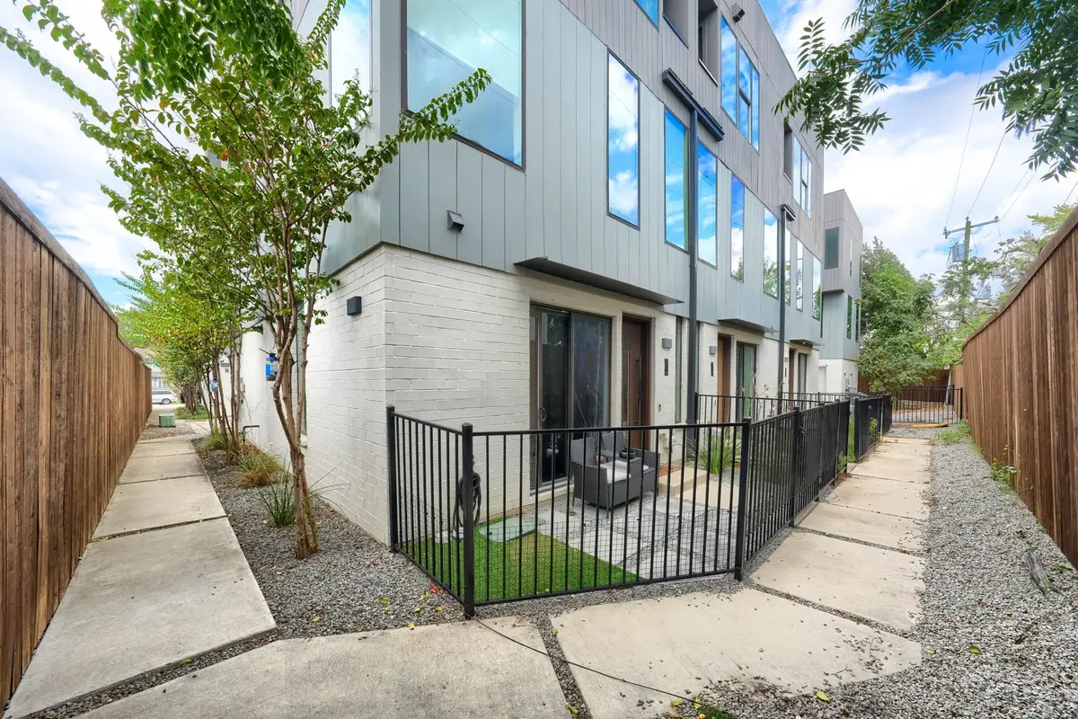 320 Mathey Court, Dallas, TX 75208 - #1