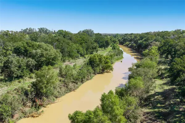 611 County Road 432, Mullin, TX 76864