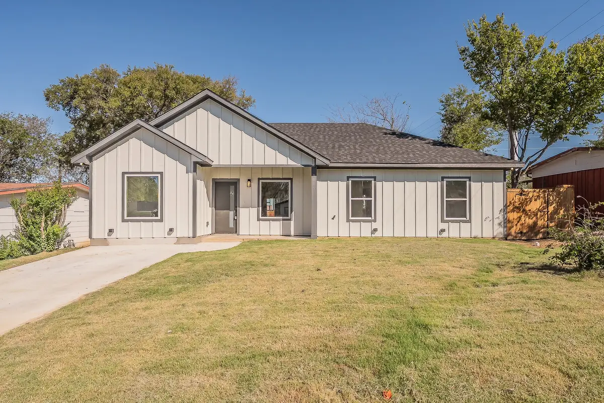 1019 Newby Avenue, Bridgeport, TX 76426 - #1