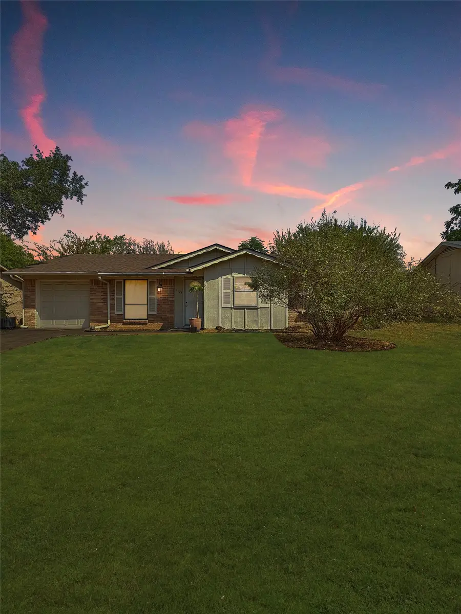1104 Crane Drive, Euless, TX 76039 - #2