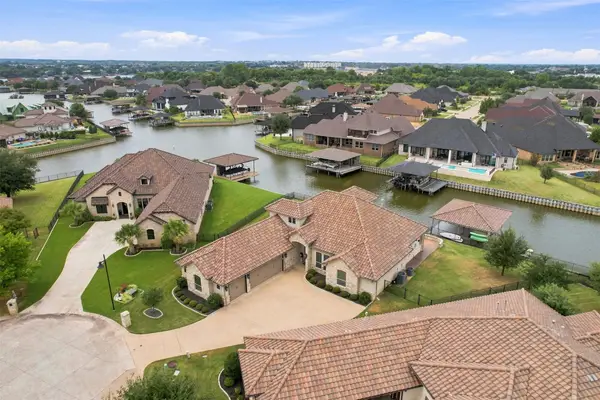 1601 Malibu Bay Court, Granbury, TX 76048