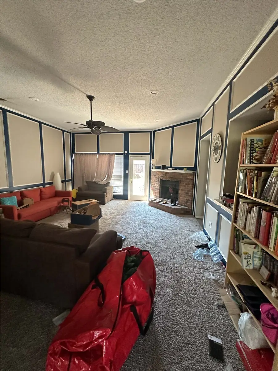 2032 Lansdown Drive, Carrollton, TX 75010 - #2