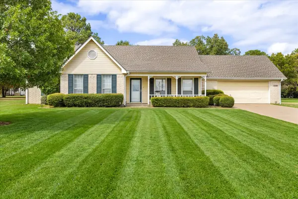 3708 Indian Creek Trail, Granbury, TX 76049
