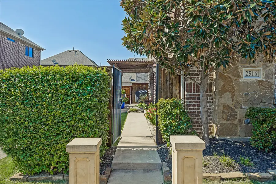 2516 Bill Moses Parkway, Farmers Branch, TX 75234 - #2