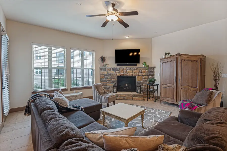 610 Via Ravello #212, Irving, TX 75039 - #2