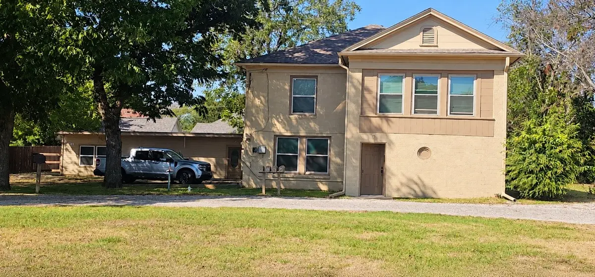 2615 N Elm Street, Denton, TX 76201 - #1