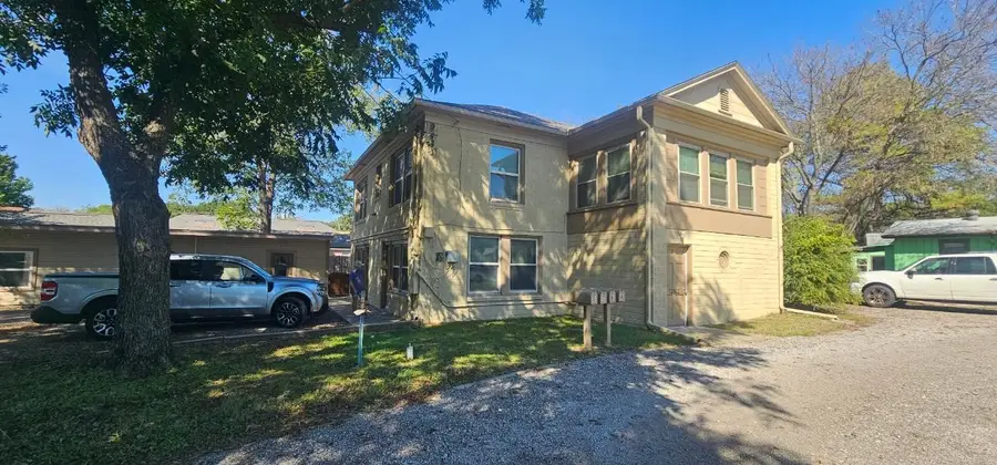 2615 N Elm Street, Denton, TX 76201 - #2