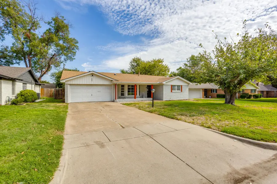 5605 Westcreek Drive, Fort Worth, TX 76133 - #2