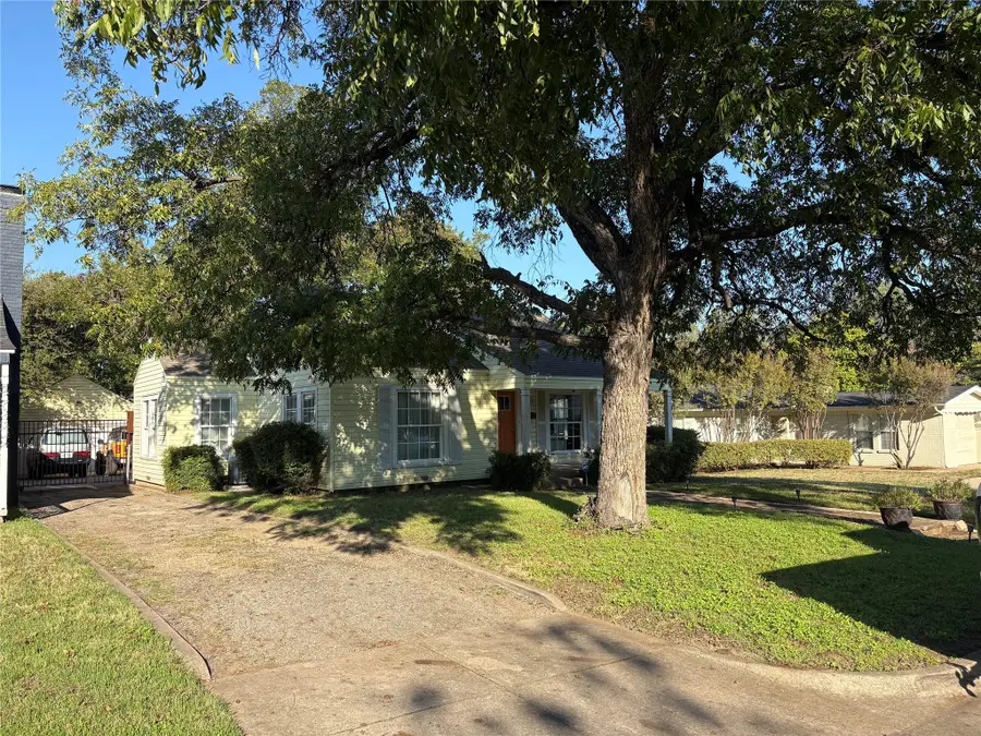 3620 Winston Road, Fort Worth, TX 76109 - #2