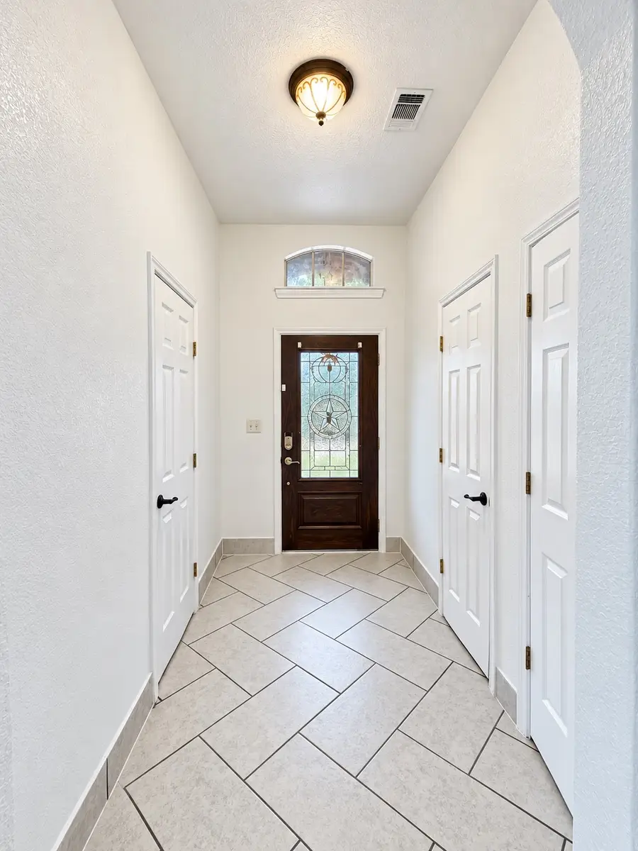 105 Johnson Lane, Hillsboro, TX 76645 - #3