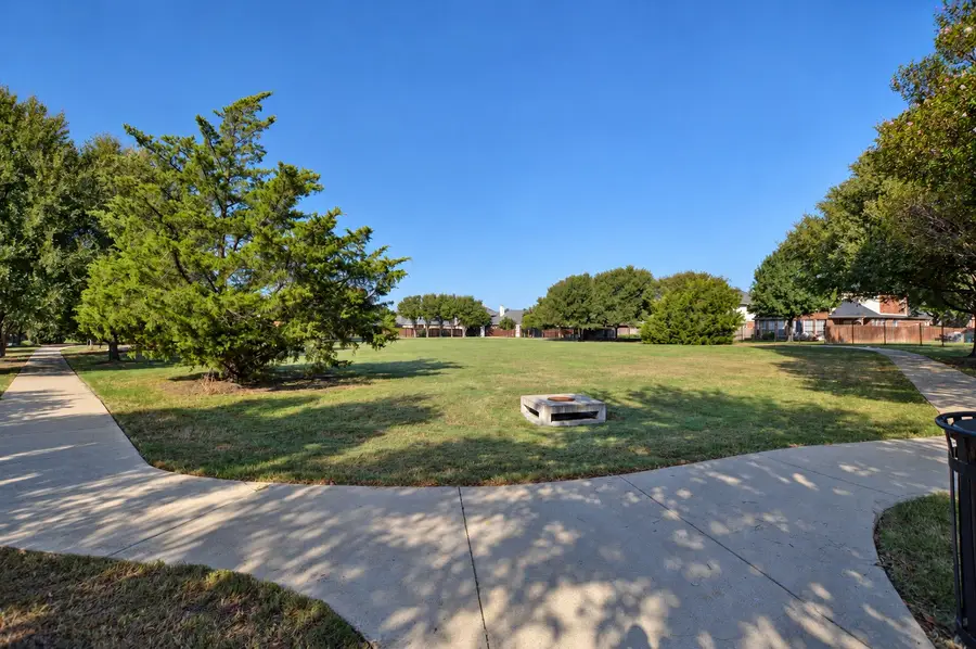 6831 Landing Drive, Grand Prairie, TX 75054 - #2