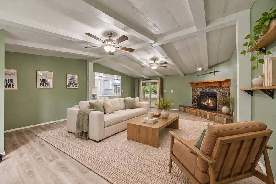 320 S Texas Street, Graford, TX 76449 - #2