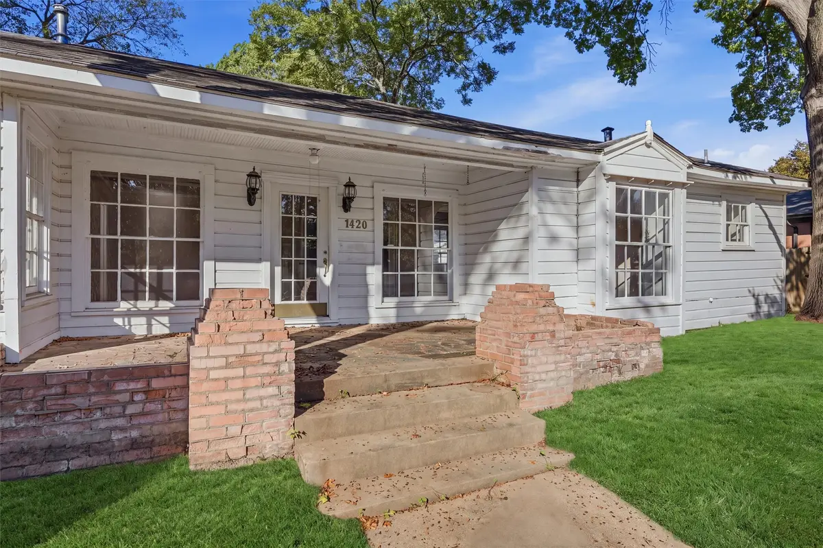 1420 N Shannon Street, Sherman, TX 75092 - #1