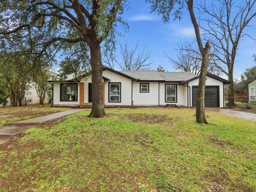 6624 Reeves Street, Richland Hills, TX 76118 - #2