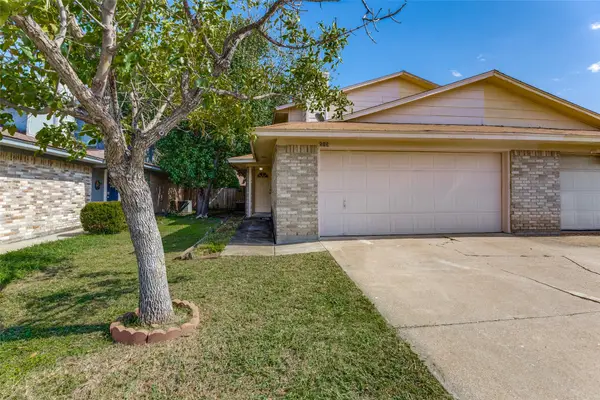 513 S Las Vegas Trail, White Settlement, TX 76108