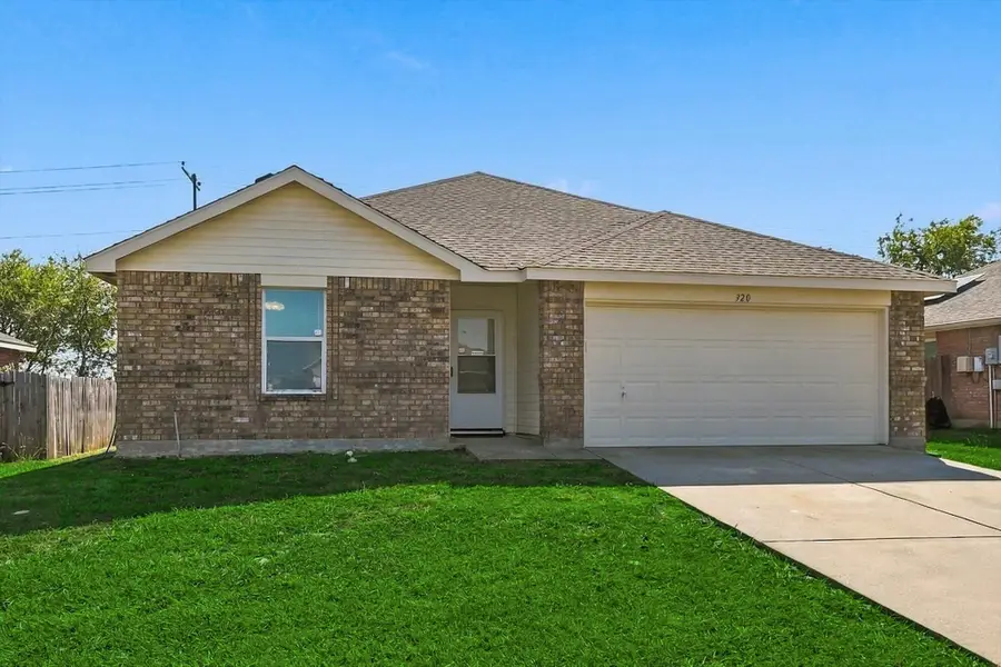 320 Deer Run Drive, Sanger, TX 76266 - #2