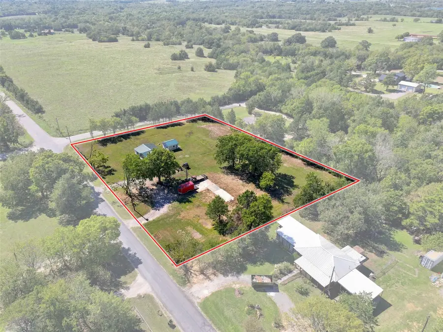 3111 Preston Road, Denison, TX 75020 - #3