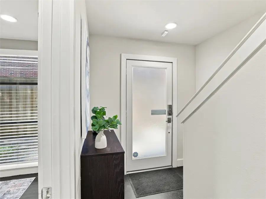 4618 Cedar Springs Road #B, Dallas, TX 75219 - #3