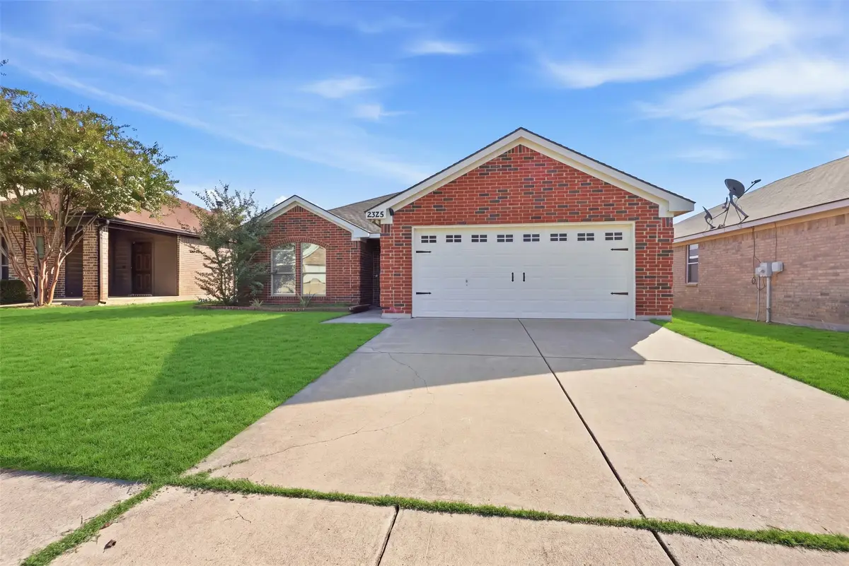 2325 Wakecrest Drive, Fort Worth, TX 76108 - #1