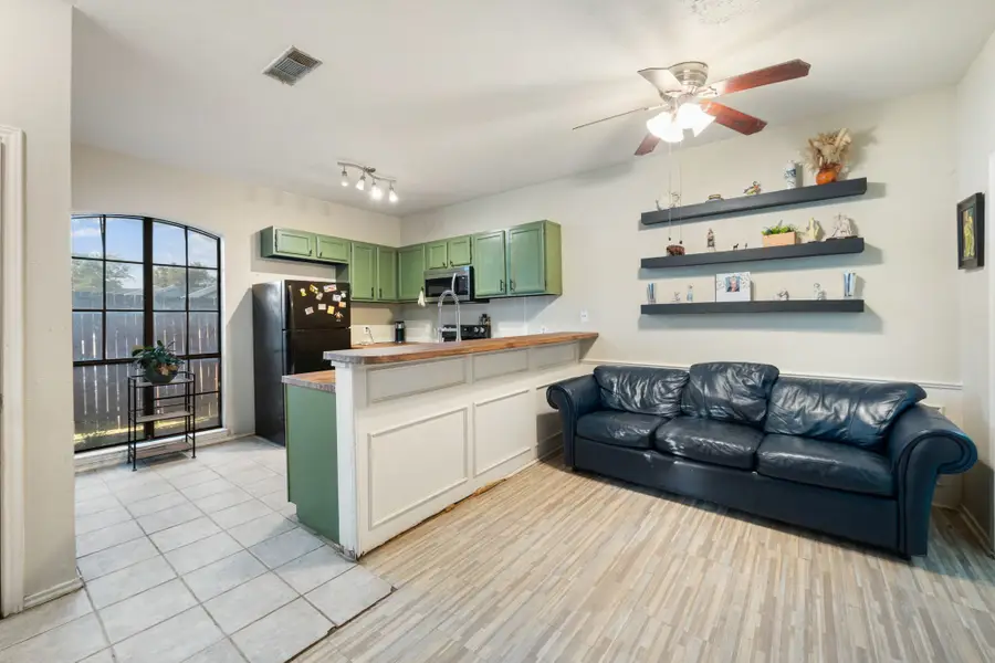 611 Oriole Boulevard #1001, Duncanville, TX 75116 - #3