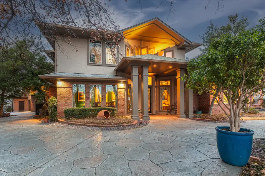 800 Oakwood Court, Highland Village, TX 75077 - #3