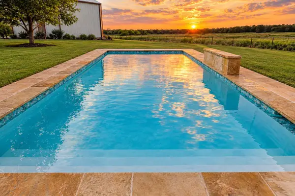 2042 County Road 1072, Greenville, TX 75401