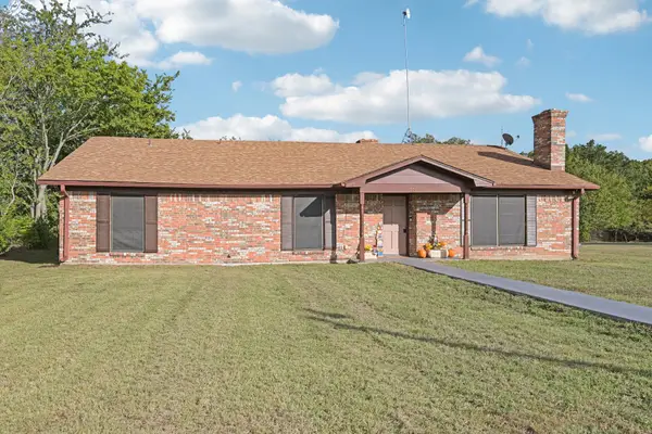 779 County Road 4123, Greenville, TX 75401