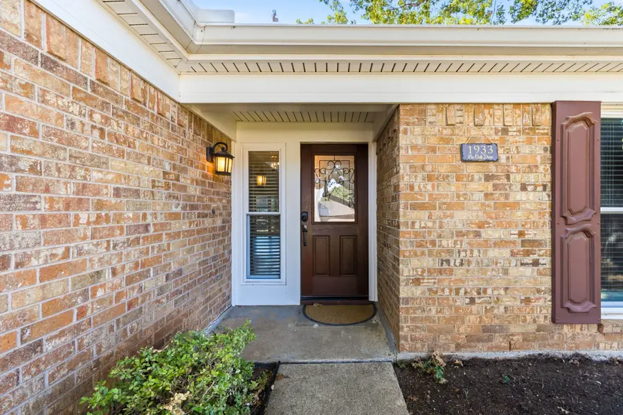 1933 Pin Oak Drive, Flower Mound, TX 75028 - #2
