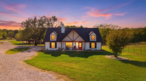 71 County Road 1266, Whitesboro, TX 76273