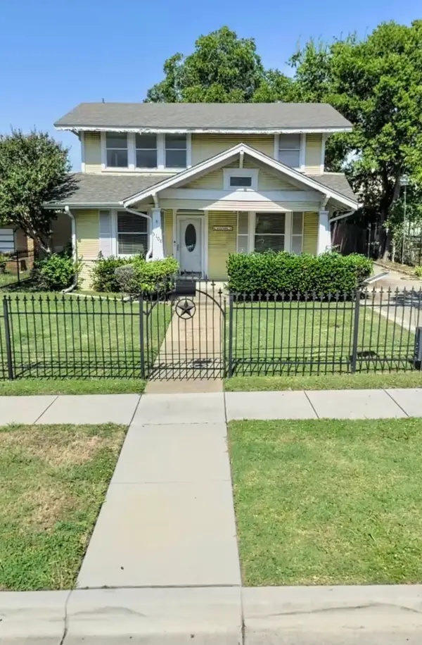 3108 Handley Drive, Fort Worth, TX 76112