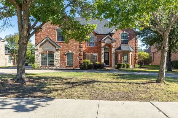 10206 Broadmoor Lane, Rowlett, TX 75089