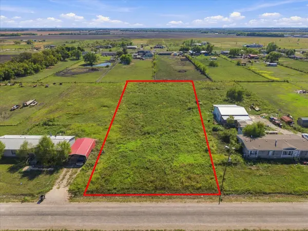 276 Winding River Circle, Farmersville, TX 75442