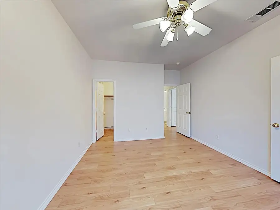 2674 Bull Shoals Drive, Fort Worth, TX 76131 - #3