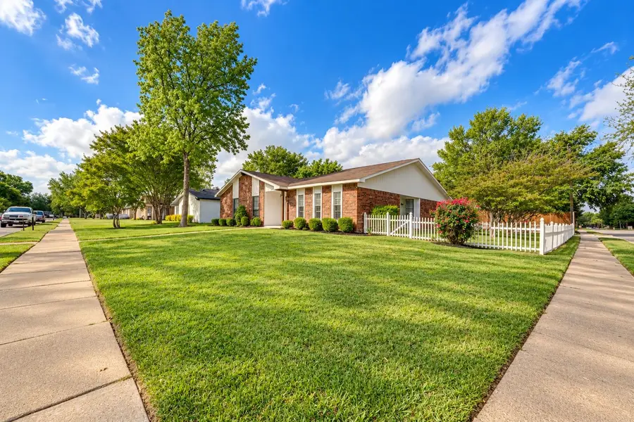 3113 Powell Drive, Rowlett, TX 75088 - #3