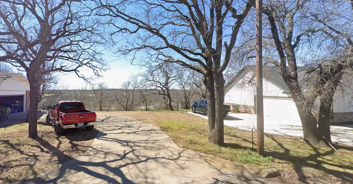 714 Morningside Drive, Mineral Wells, TX 76067 - #1