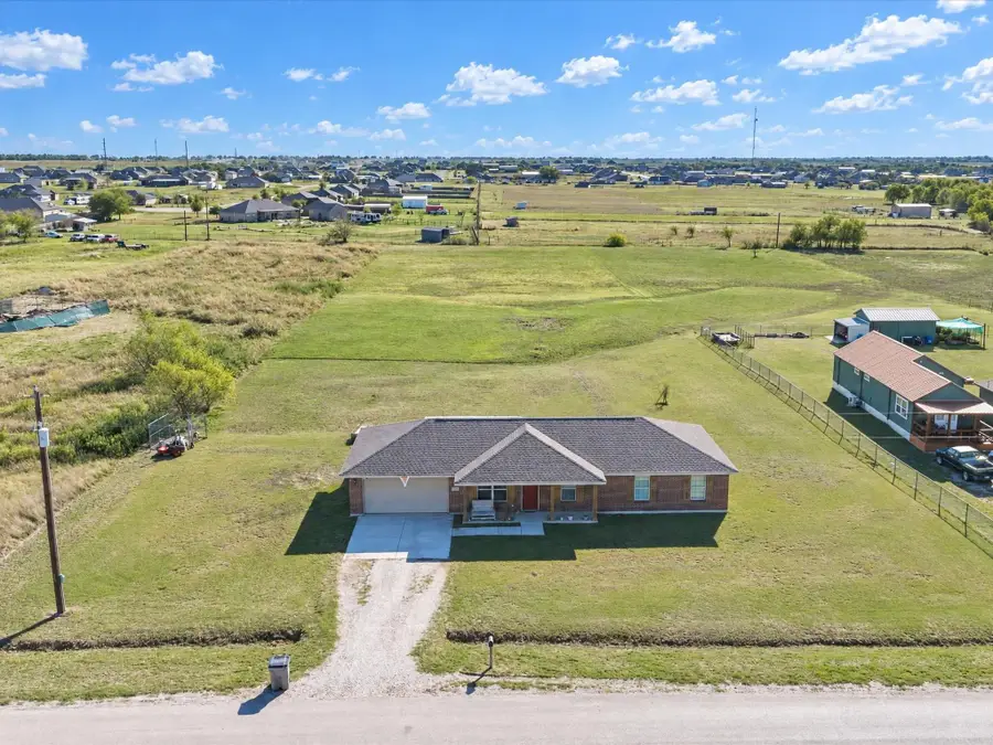 614 Mesa Ridge, Decatur, TX 76234 - #2