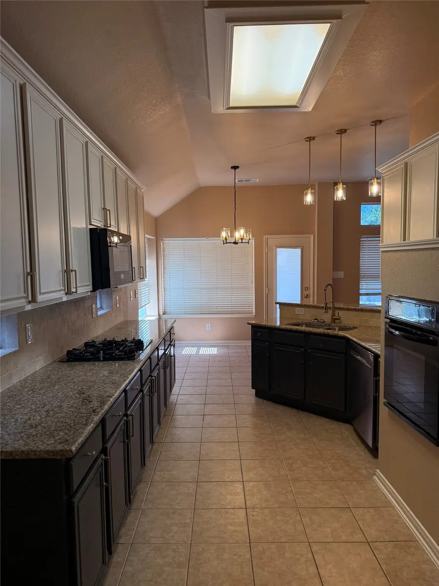 7804 Brook Meadow Lane, Fort Worth, TX 76133 - #2