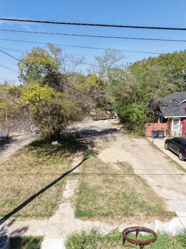 3009 E 1st Street, Fort Worth, TX 76111