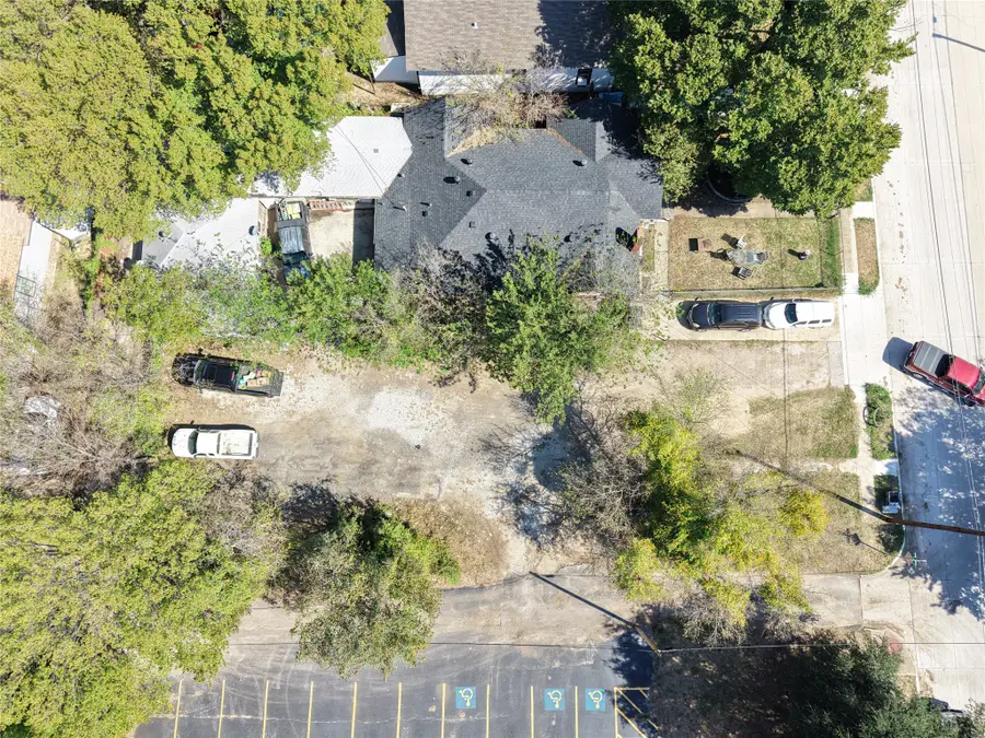 3009 E 1st Street, Fort Worth, TX 76111 - #2