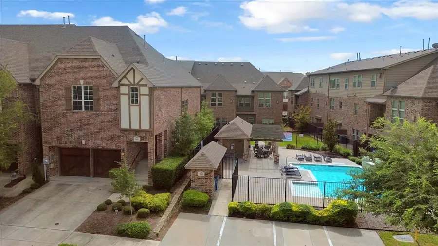 568 Hampshire Drive, Lewisville, TX 75067 - #2